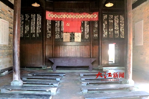 1C3F91EF162C1C4B02CFB3D4150C4546_副本.jpg